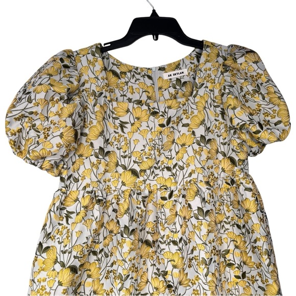 Floral Summer Babydoll Mini Dress with Square Neckline - Picture 4 of 11